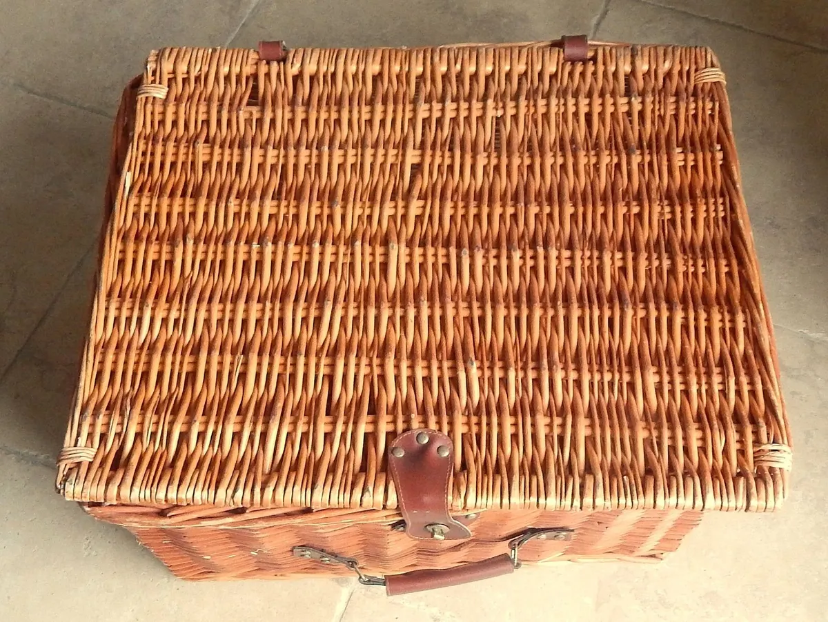 Large Wicker Storage Basket - Image 3