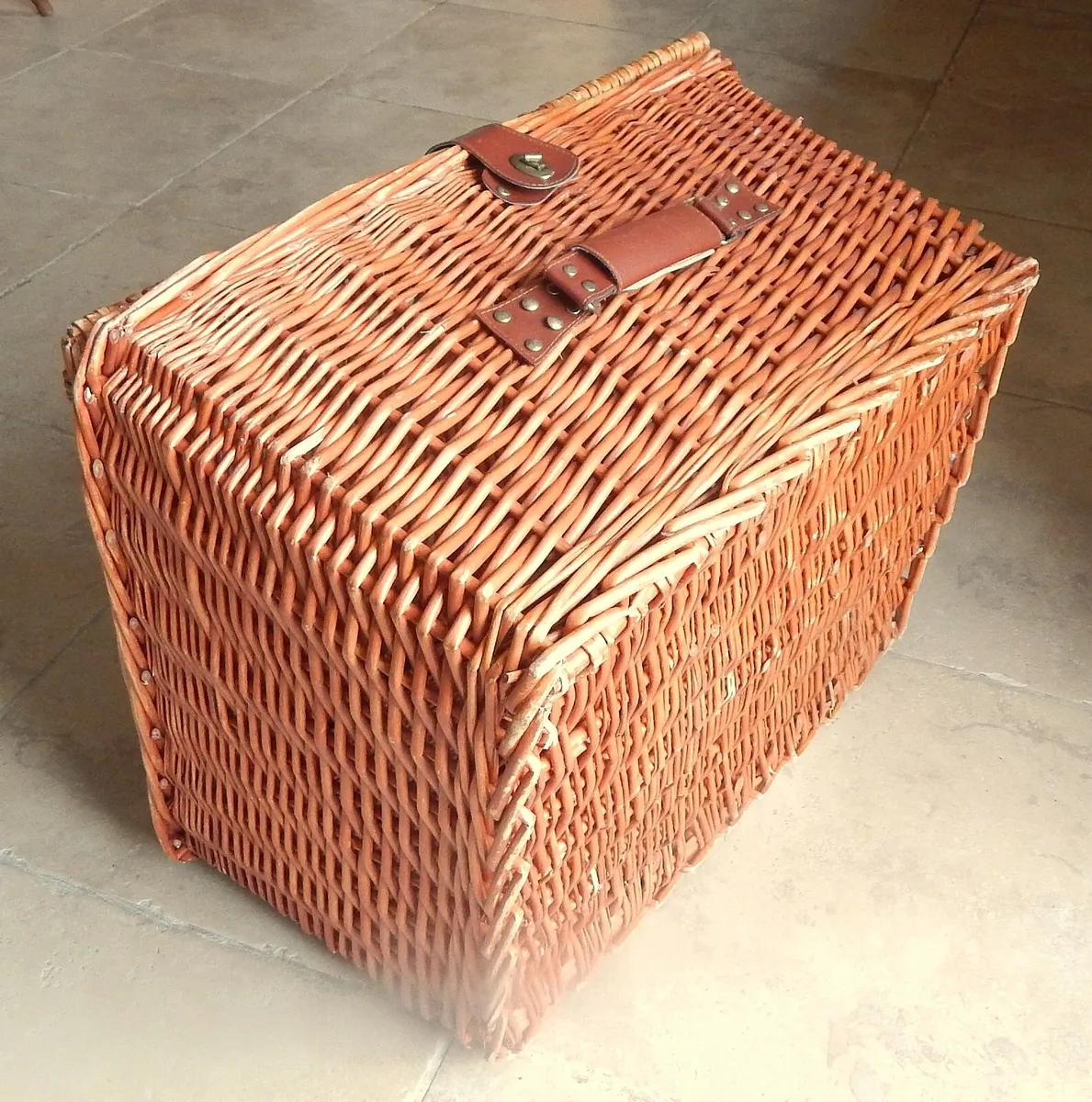 Large Wicker Storage Basket - Image 4
