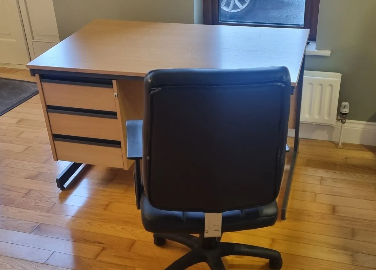 Office,  study, school desk & chair - Image 2