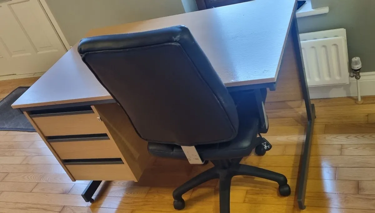 Office,  study, school desk & chair - Image 4