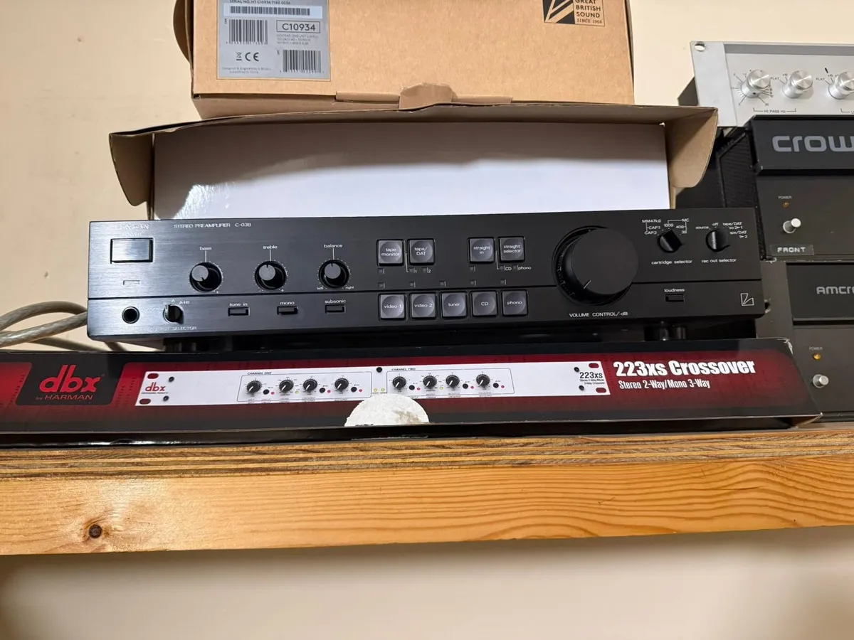 pre amplifer Luxman C-03B - Image 1