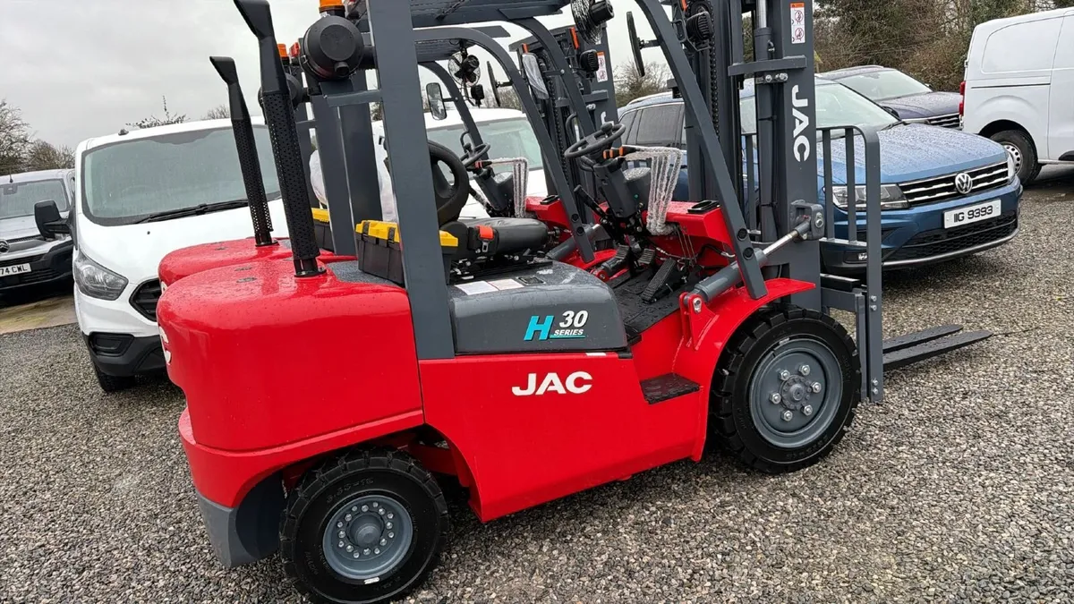 Jac 3 tonne Forklift H30 series - Image 3