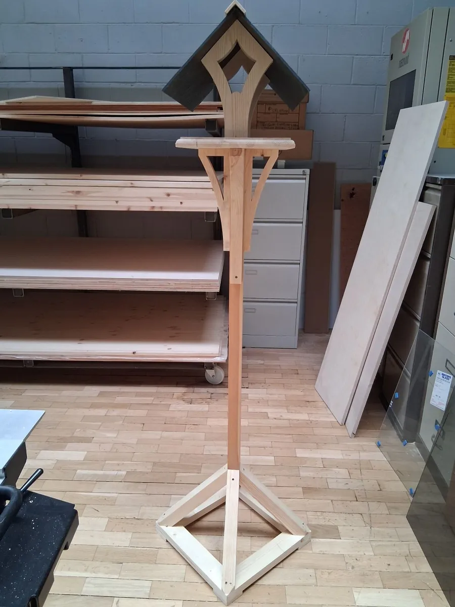 Bird table - Image 2