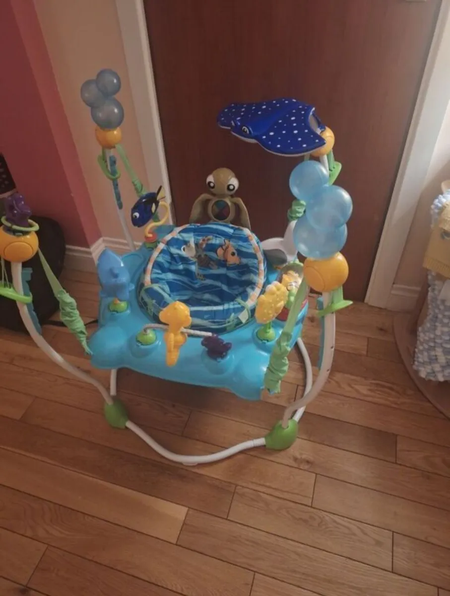 Finding Nemo Jumperoo - Image 2