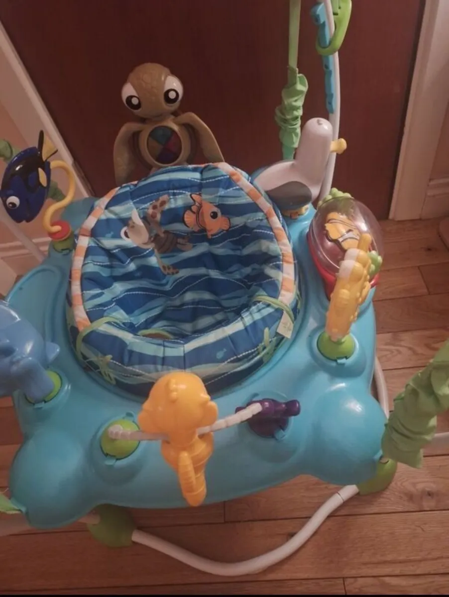 Finding Nemo Jumperoo - Image 3