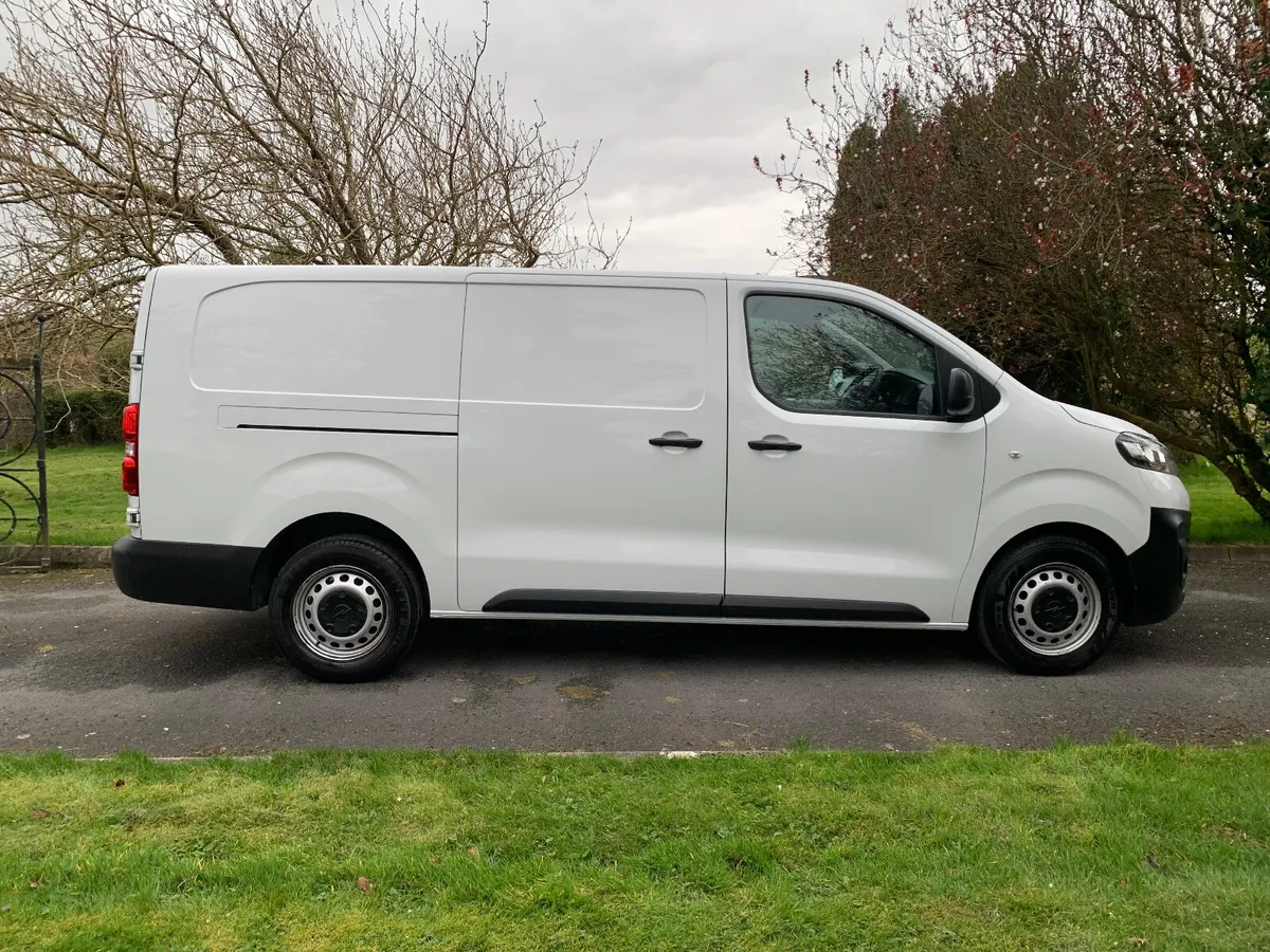 Opel Vivaro 2022 - Image 1
