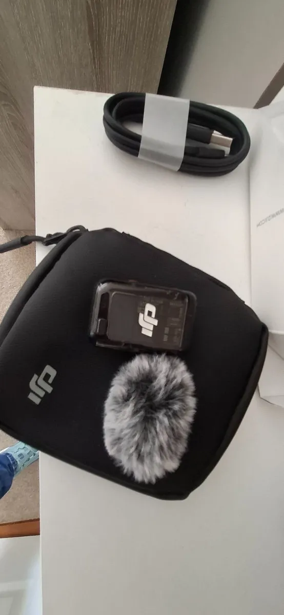 Dji MIC2 transmitter (Mobile microphone 🎤) - Image 3