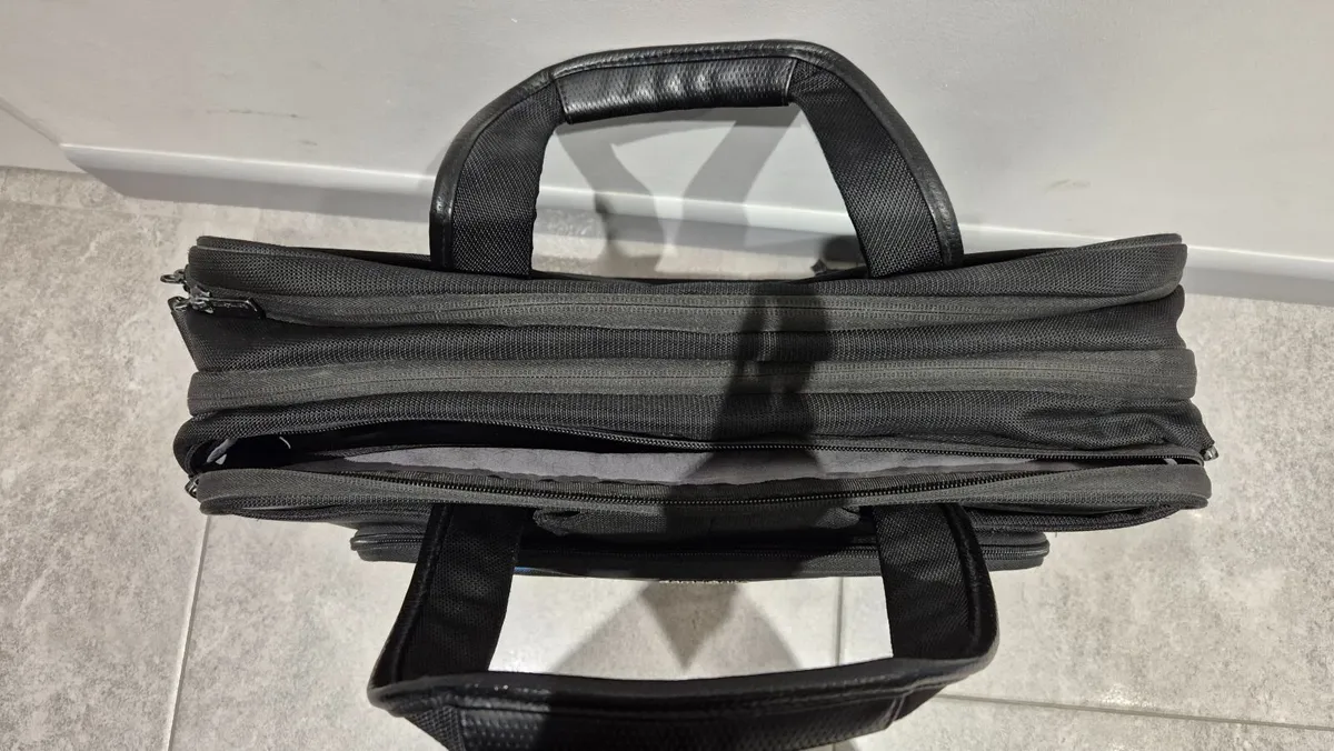 Samsonite laptop bag - Image 3