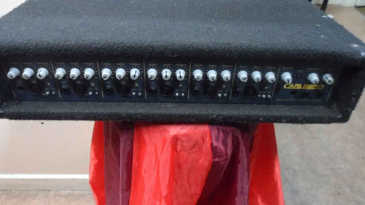 Carlsbro Marlin 3000 Powered Mixer - Image 3