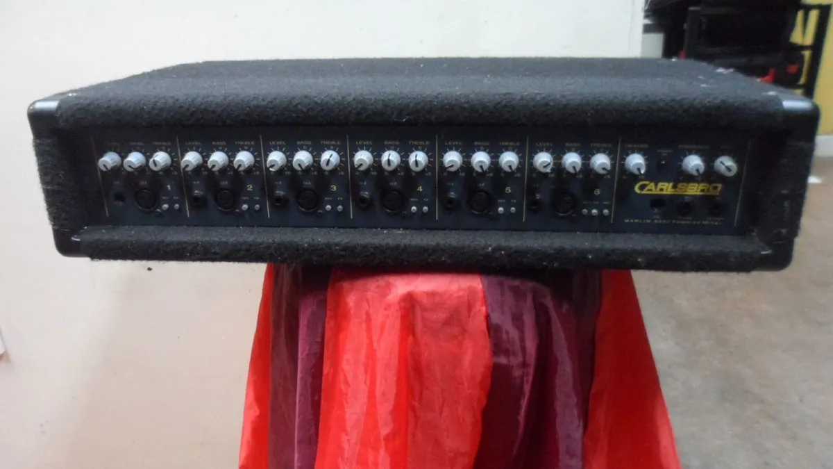 Carlsbro Marlin 3000 Powered Mixer - Image 1