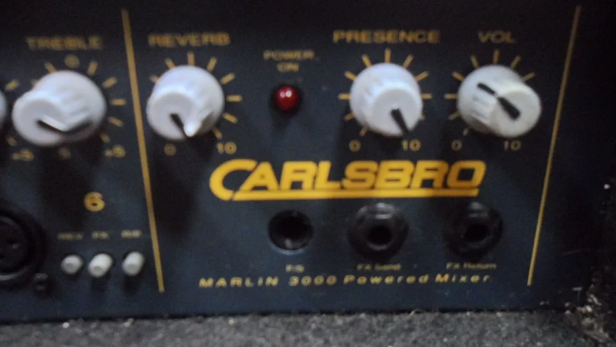 Carlsbro Marlin 3000 Powered Mixer - Image 2