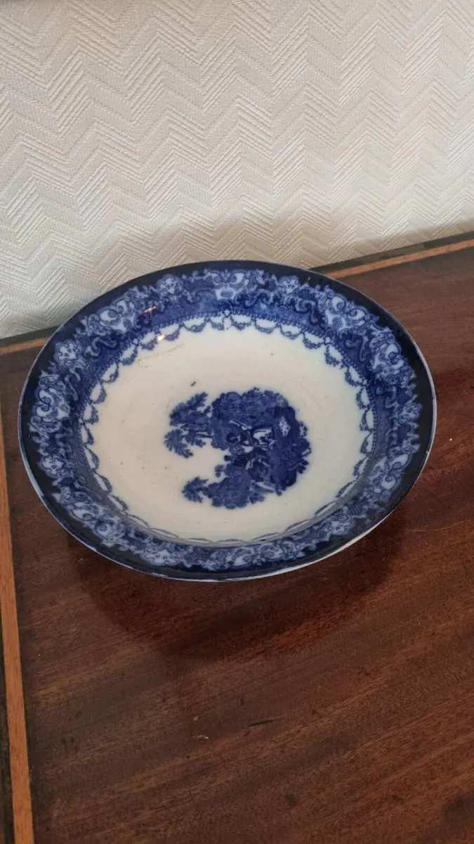 Antique Watteau Bowl - Image 1
