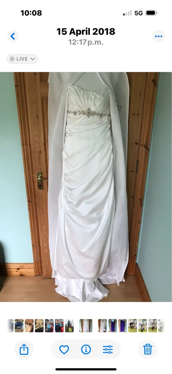 Wedding dress - Image 2