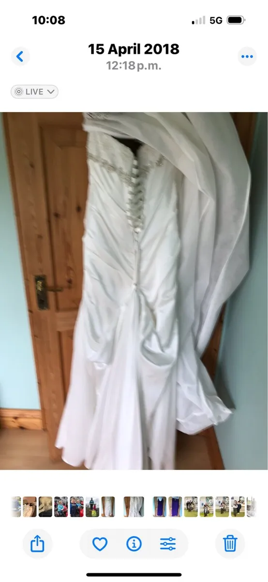 Wedding dress - Image 1