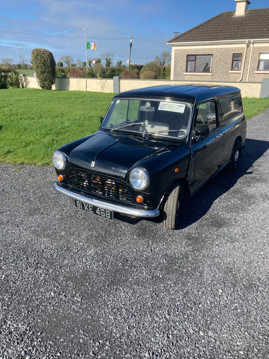 Mini Van (not the one previously advertised) - Image 2