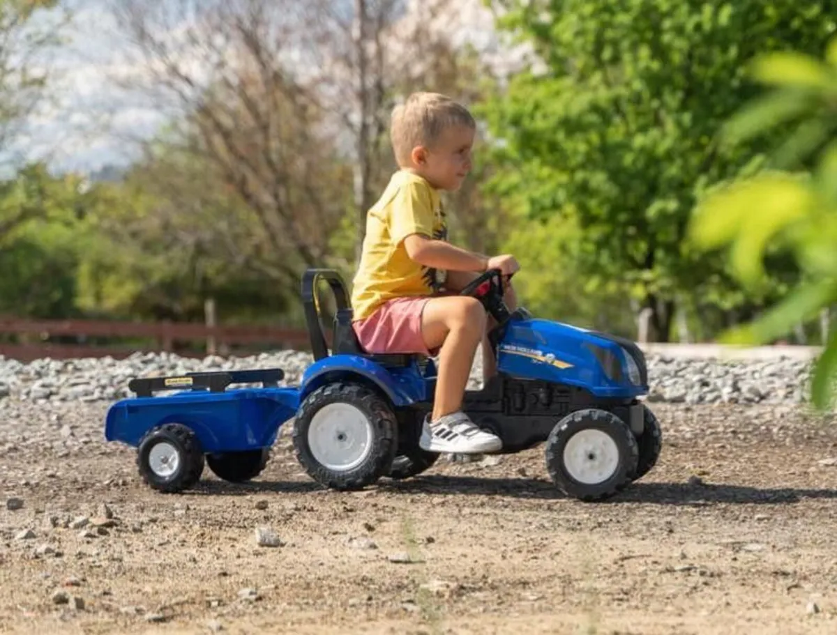 Falk New Holland Tractor with Trailer Blue