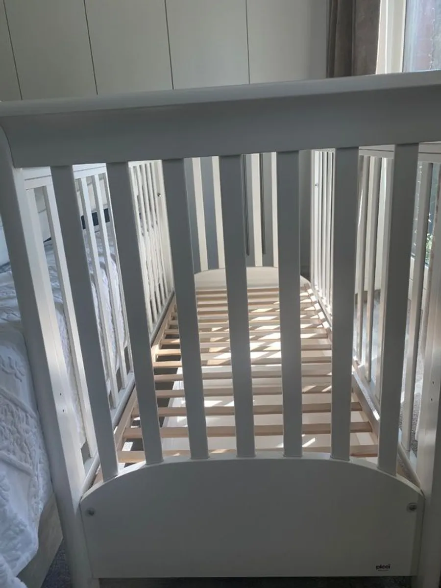 Premium Italian Baby Cot by Picci .Excellent Condition With Storage Drawer & Mattress - Image 2