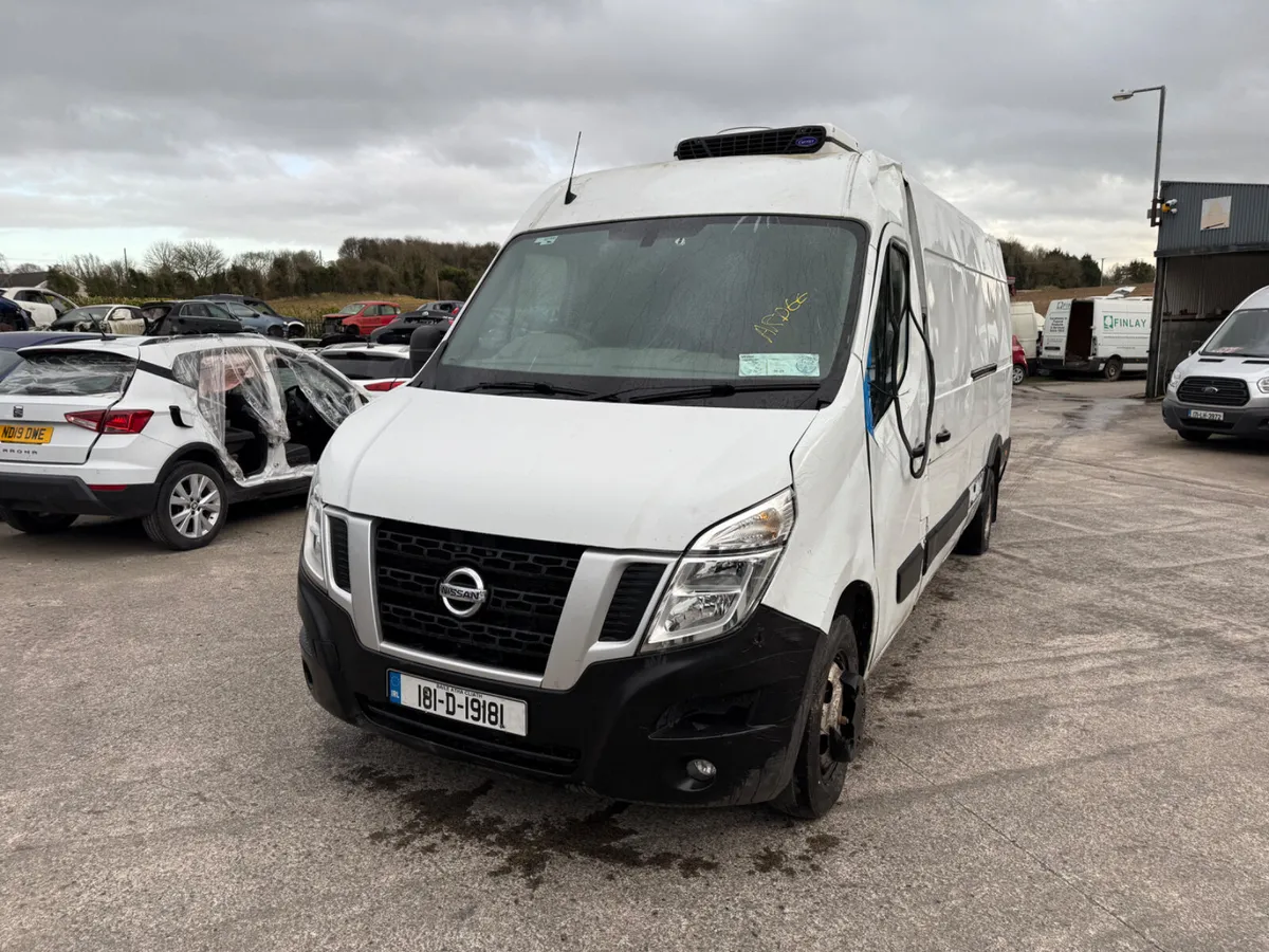 2018 Nissan NV400 2.2 Twin wheel fridge van - Image 2