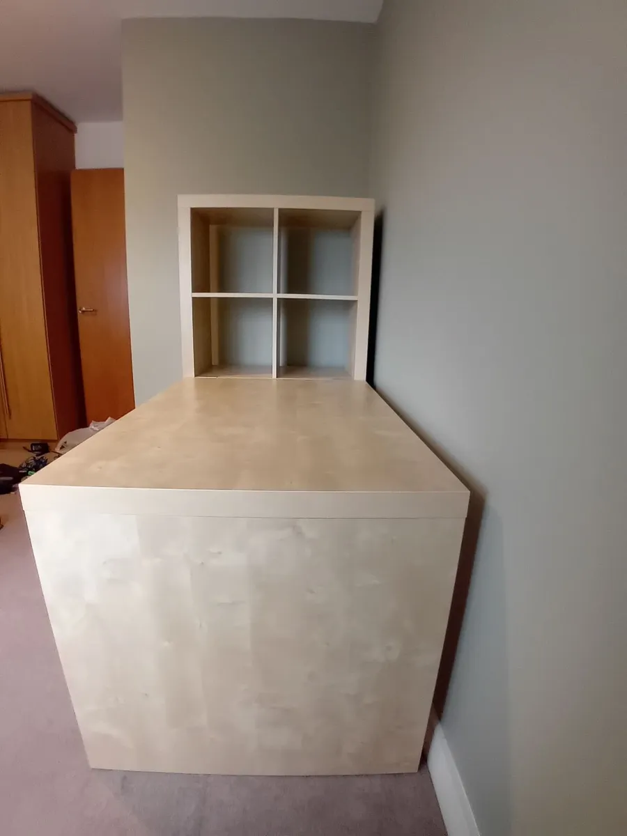 Home office desk and shelves - Image 4