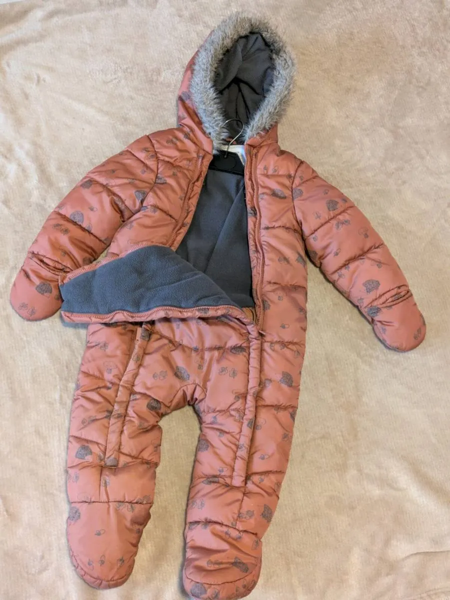 Kids suit - Image 1