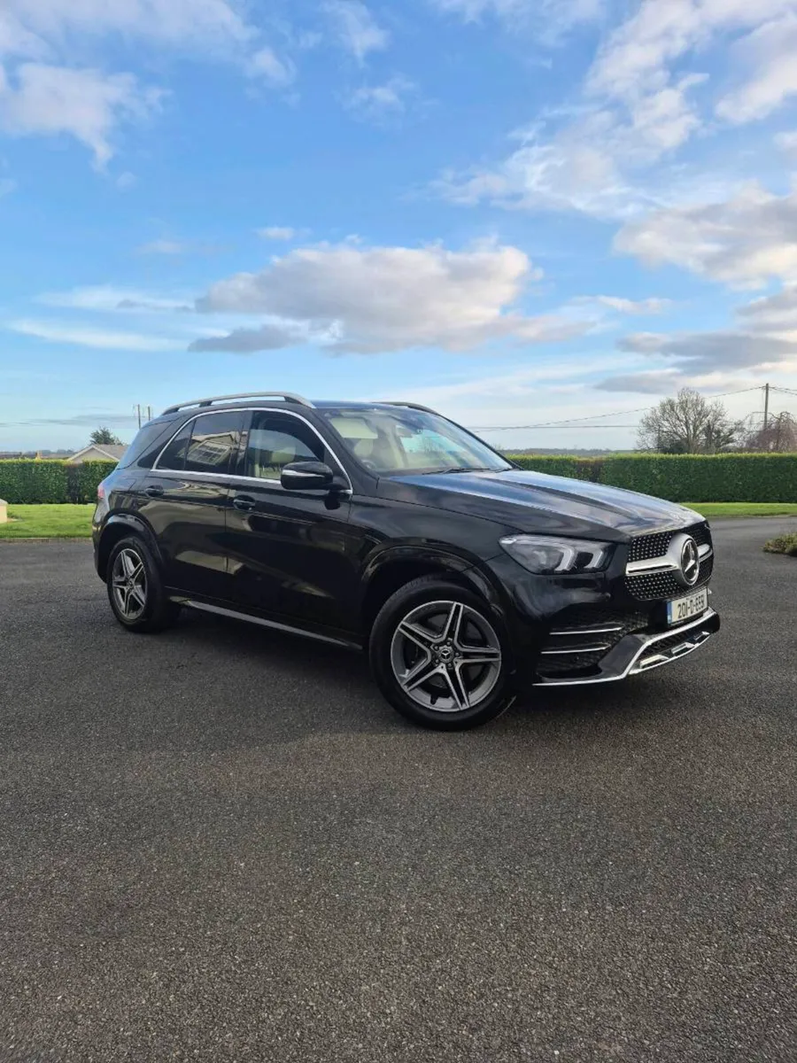 MERCEDES BENZ GLE 300d AMG LINE 4MATIC - Image 1