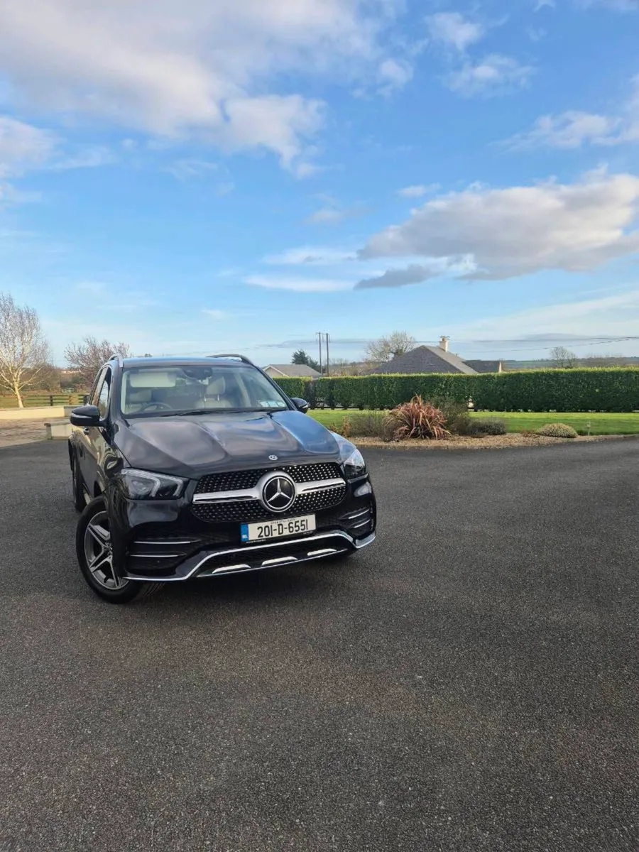 MERCEDES BENZ GLE 300d AMG LINE 4MATIC - Image 3