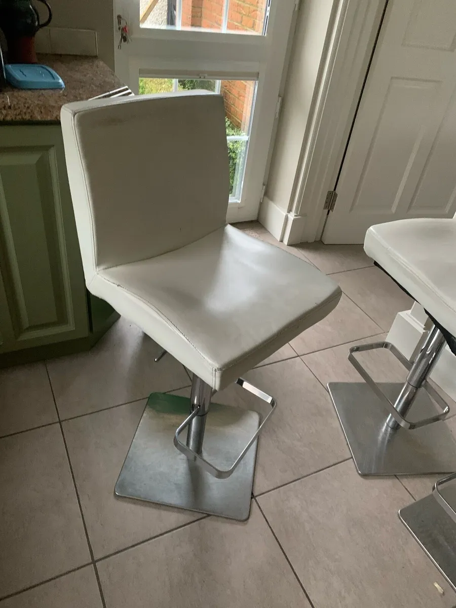Kitchen stools - Image 2