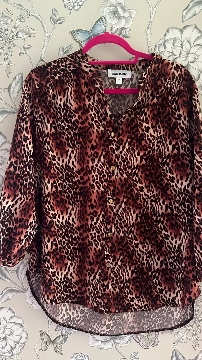 Women’s top - Image 1