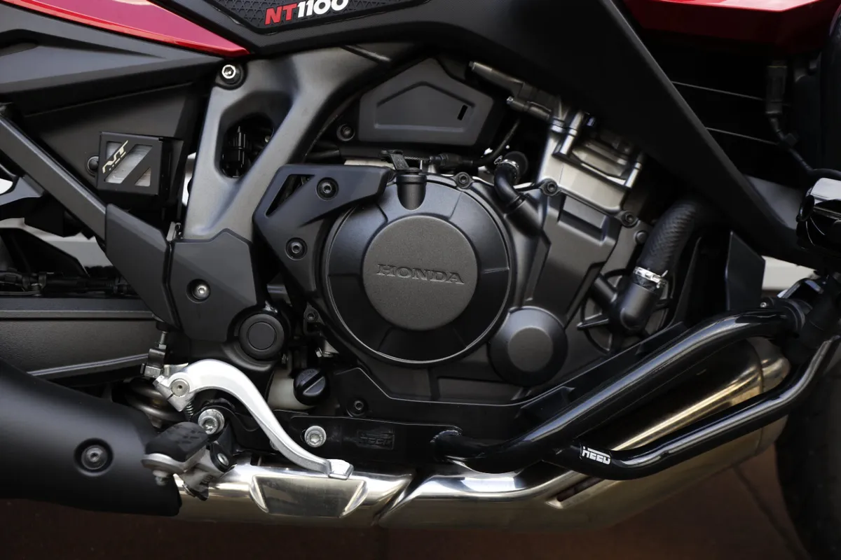 HONDA NT1100A *New Arrival* - Image 4