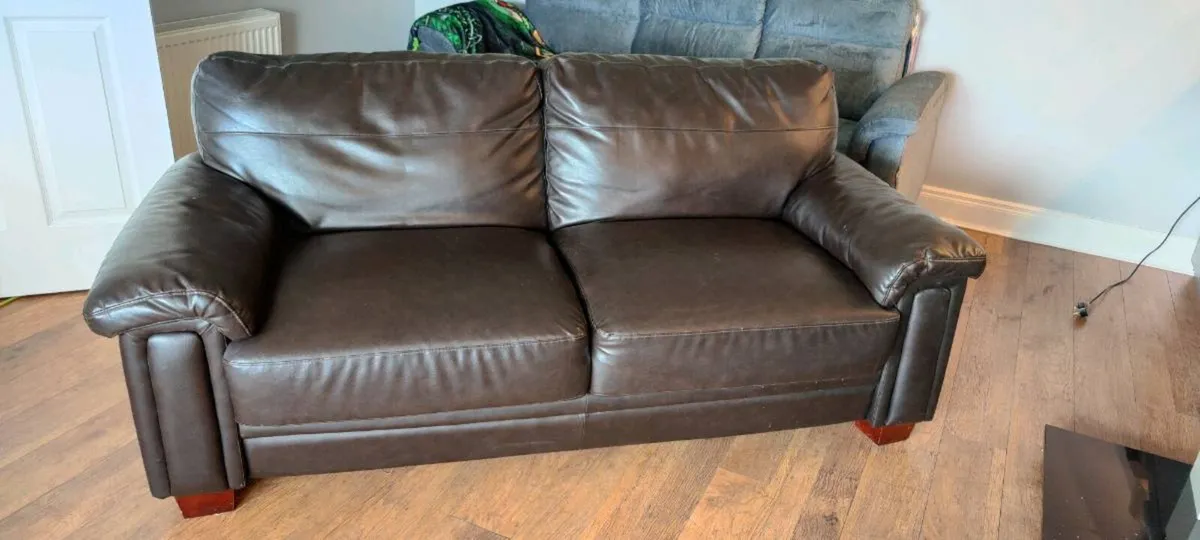 Sofa 3 seater - Image 1