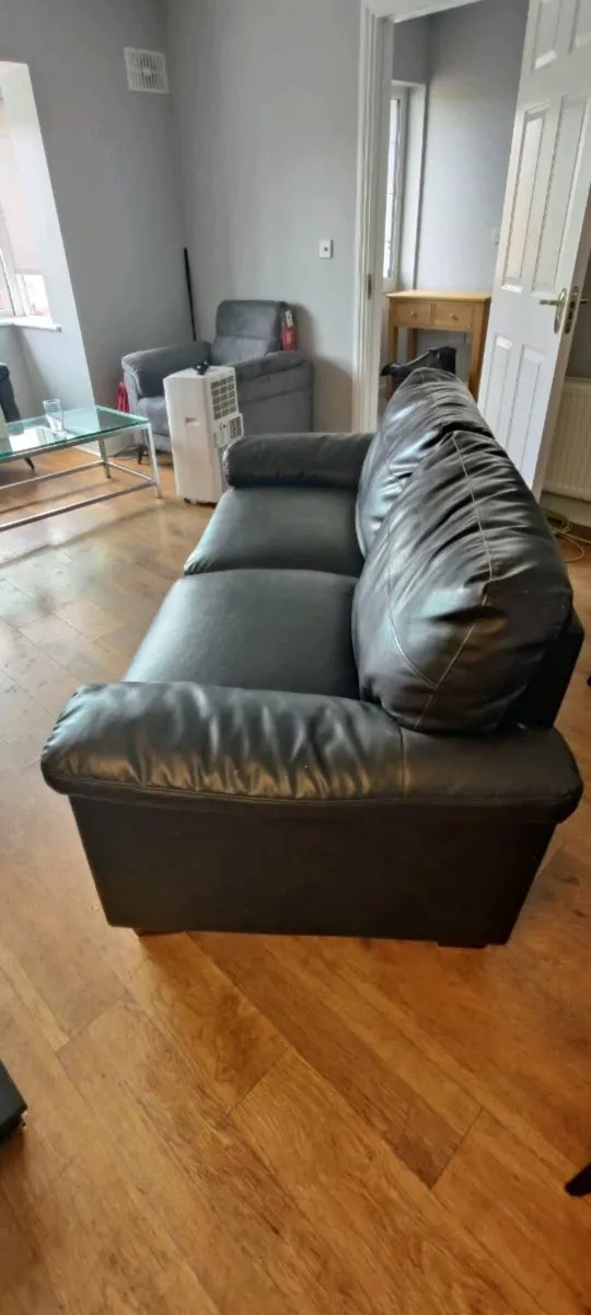 Sofa 3 seater - Image 2