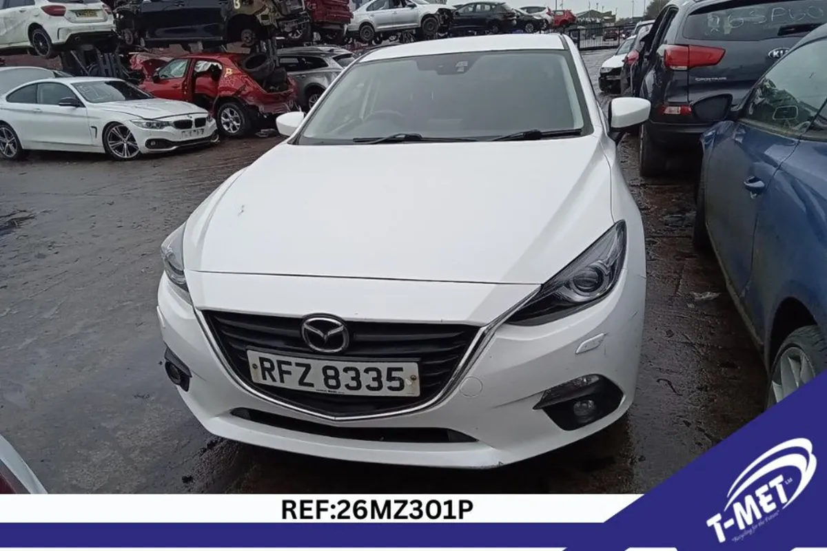 2014 MAZDA 3 BREAKING FOR PARTS - Image 2