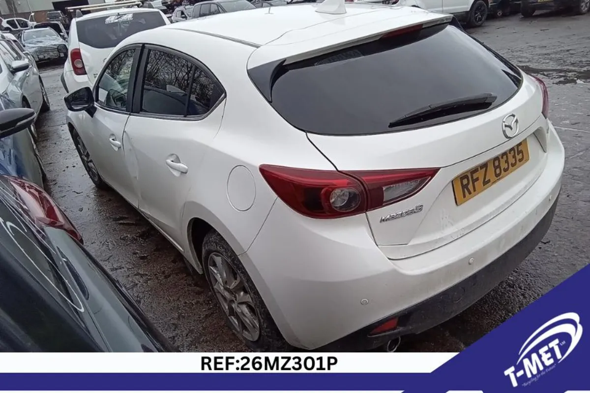 2014 MAZDA 3 BREAKING FOR PARTS - Image 4