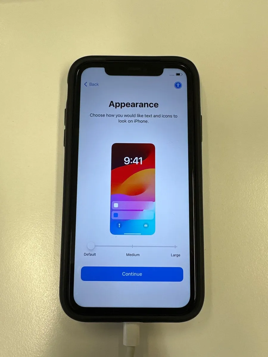 iPhone 11 64GB - Image 1