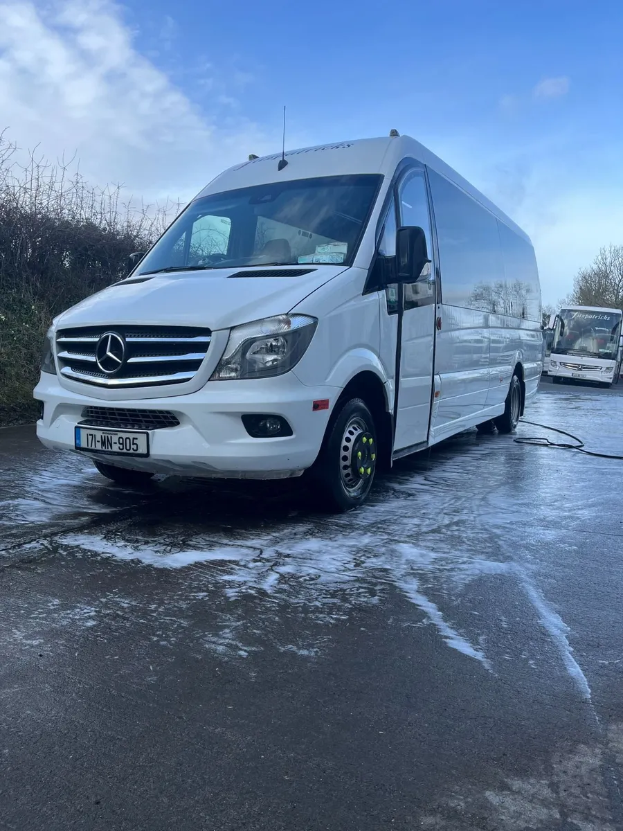 Mercedes-Benz Sprinter 2017 - Image 2