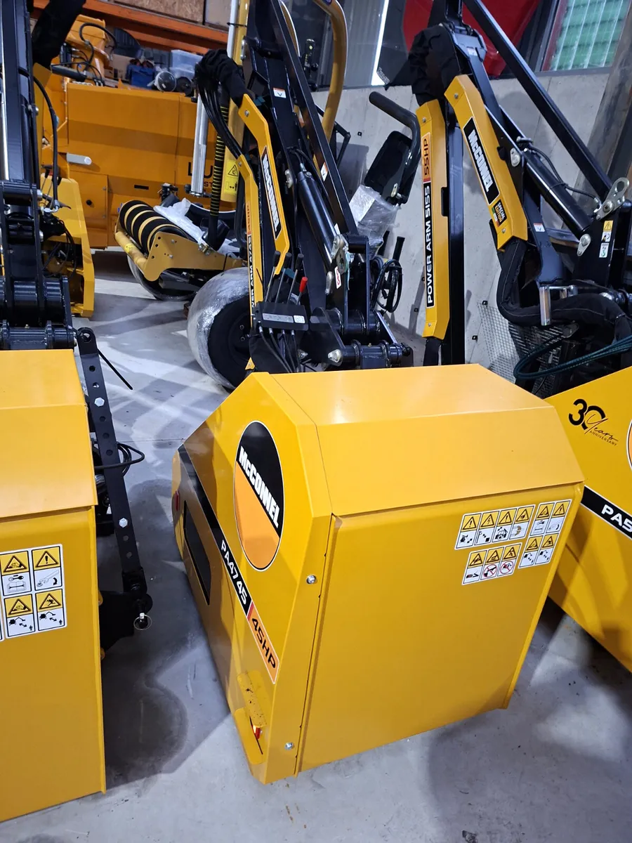 McConnell PA 4745 HEDGECUTTER - Image 1