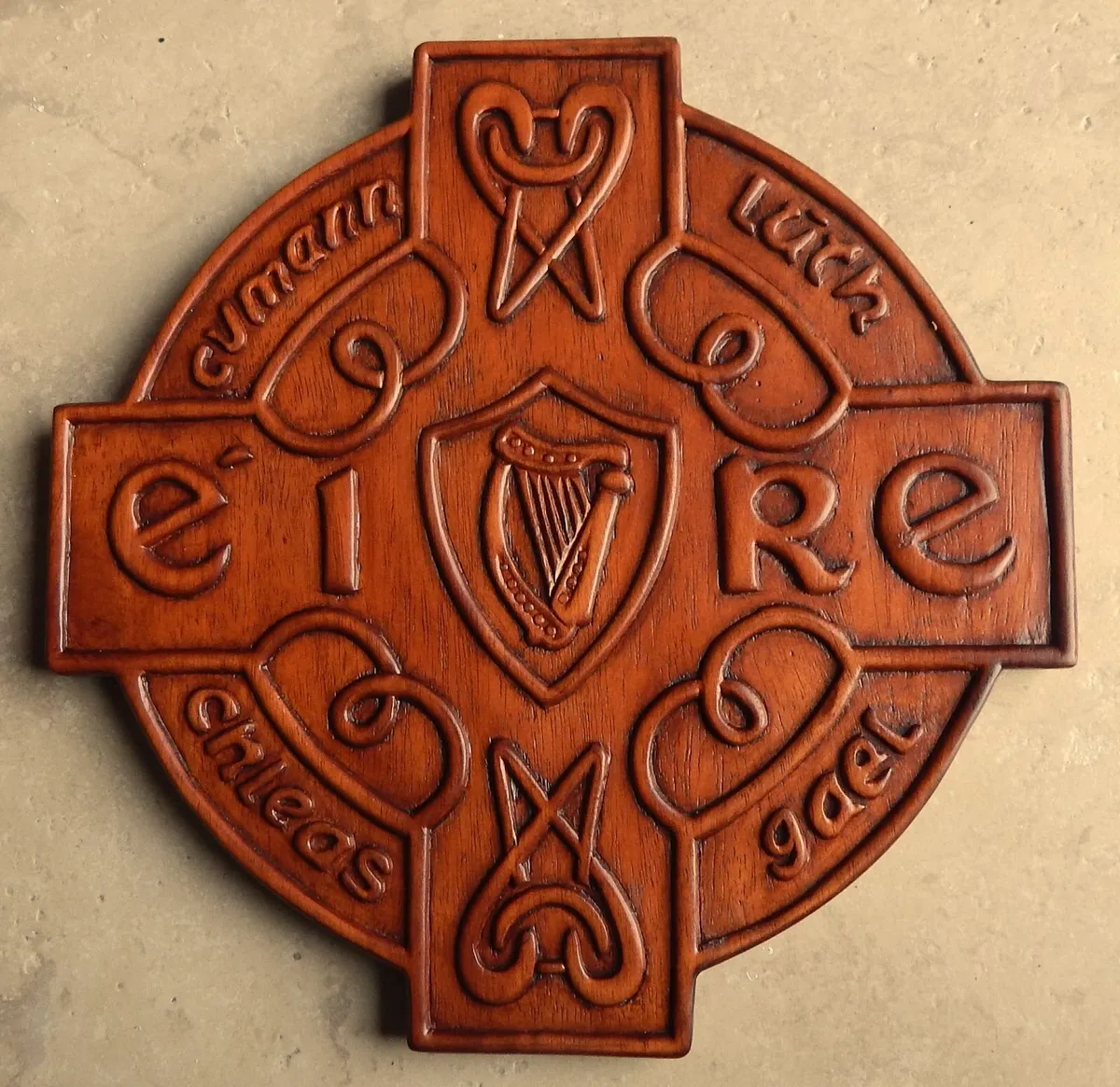 Cumann Luth Chleas Gael Wood Plaque - Image 2
