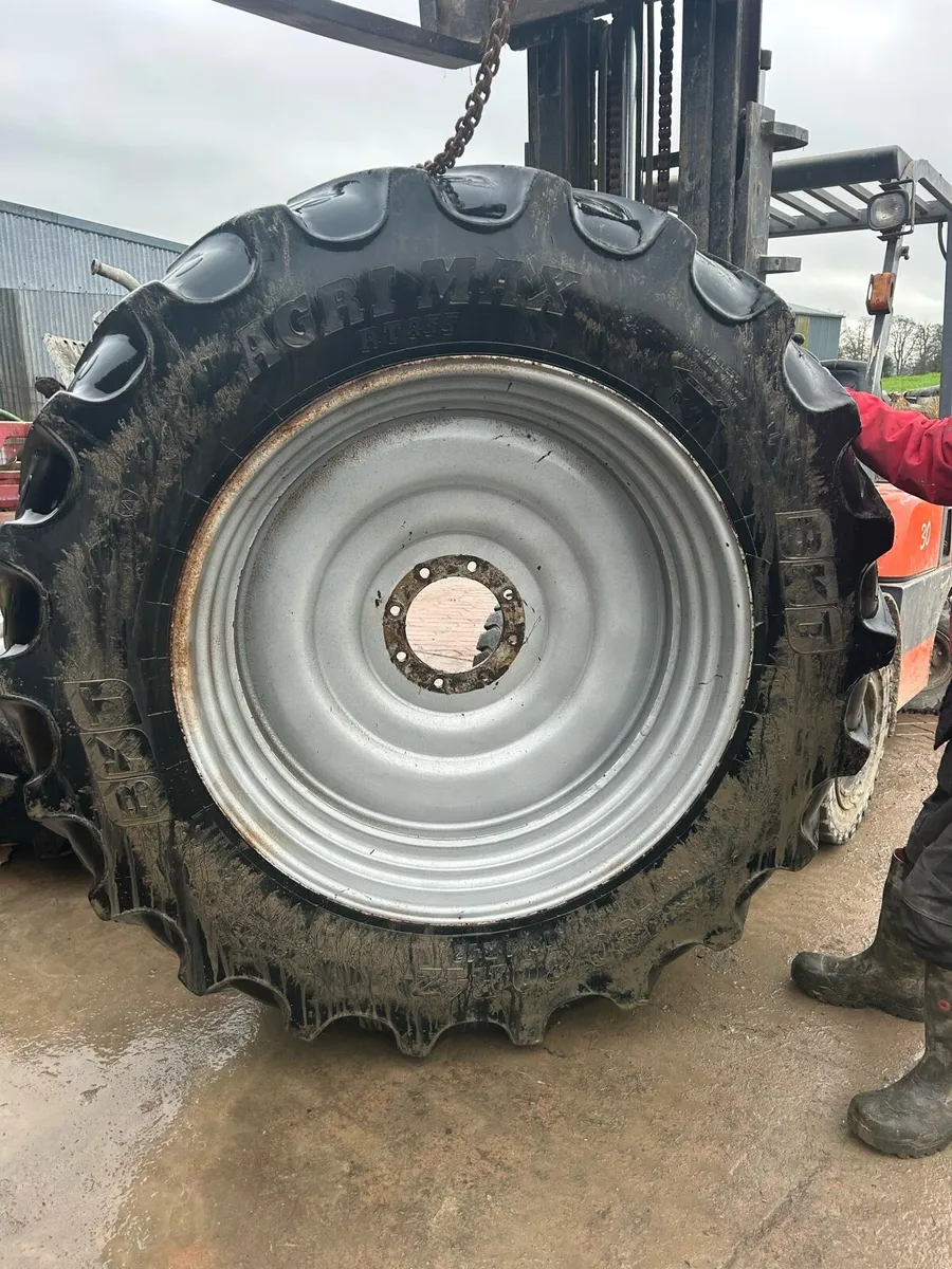 480/80/42 wheels - Image 4