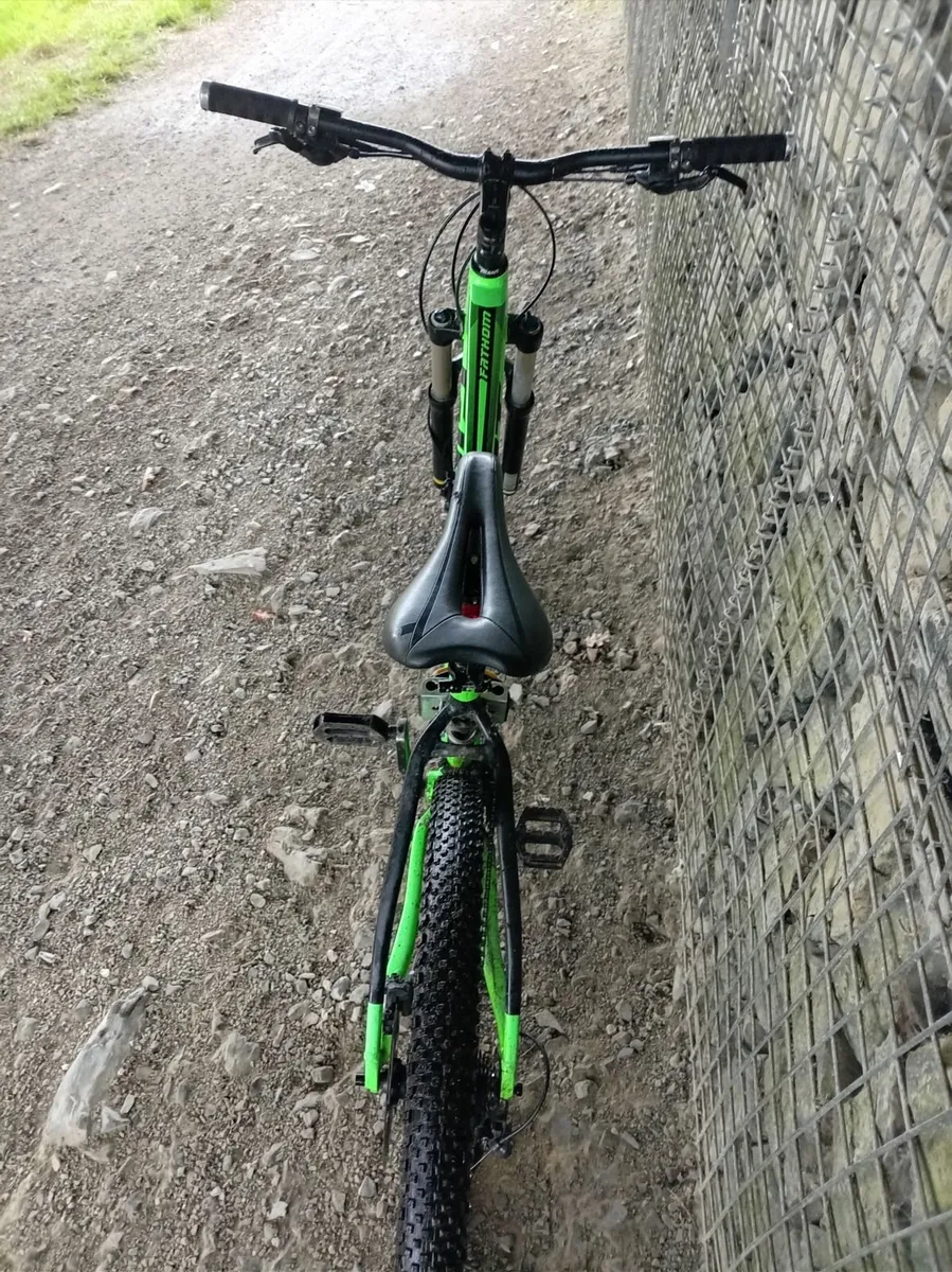 Giant fathom 2 - Image 2