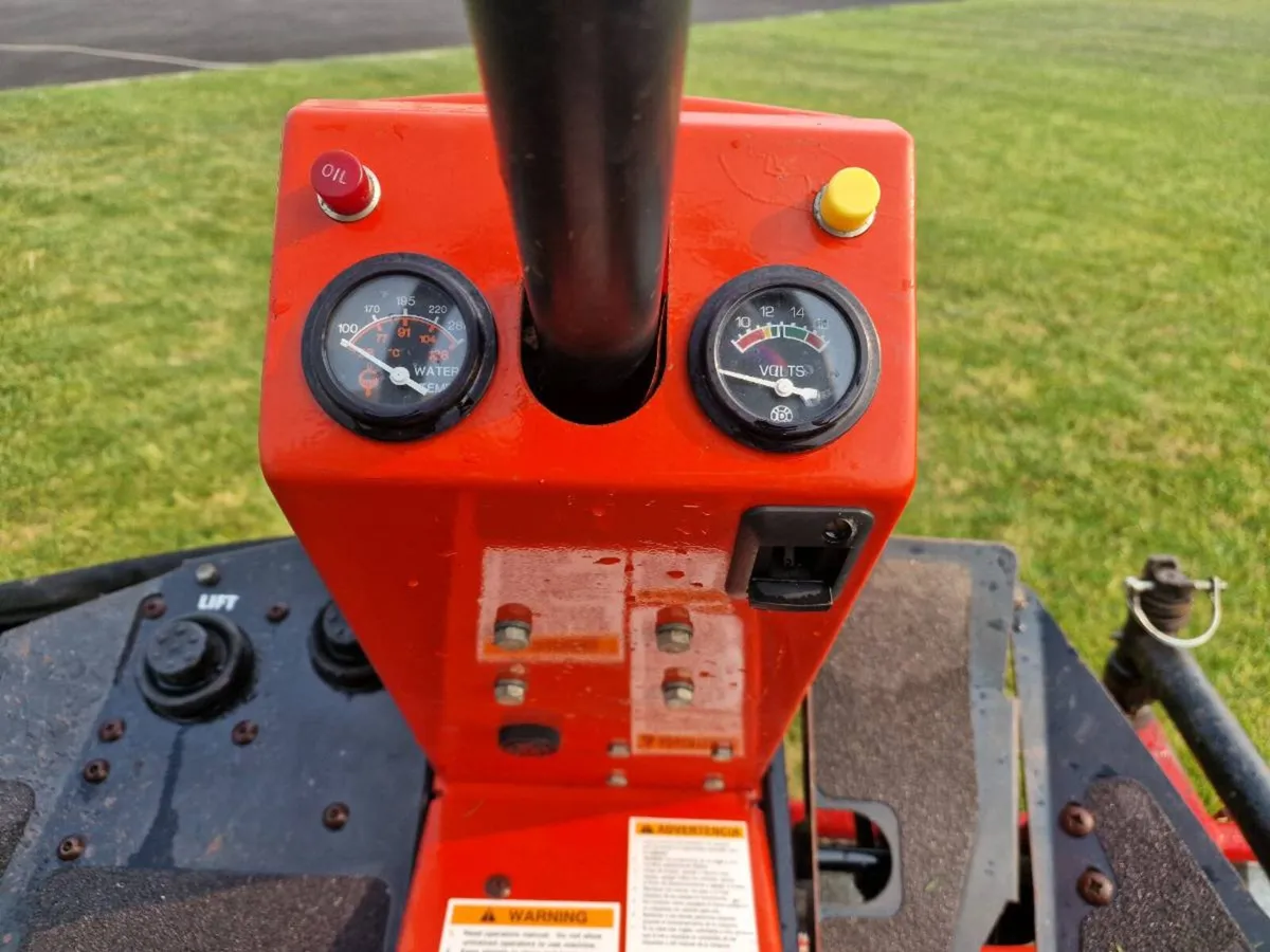 Jacobsen lawnmower 800 hours - Image 4