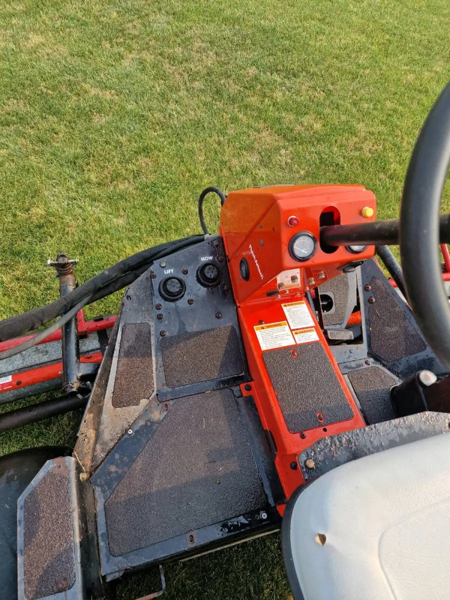 Jacobsen lawnmower 800 hours - Image 3