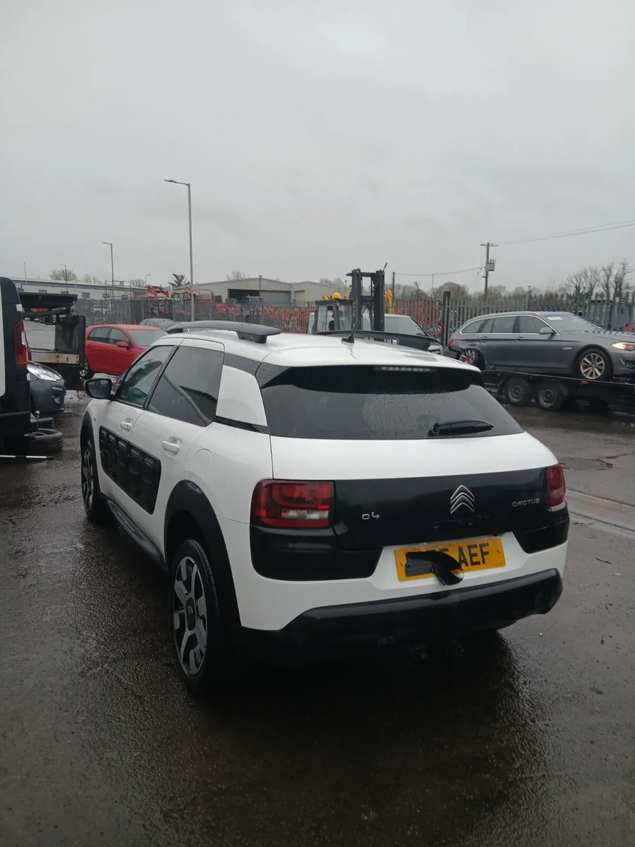 2016 Citroen C4 Cactus BREAKING / PARTS - Image 3