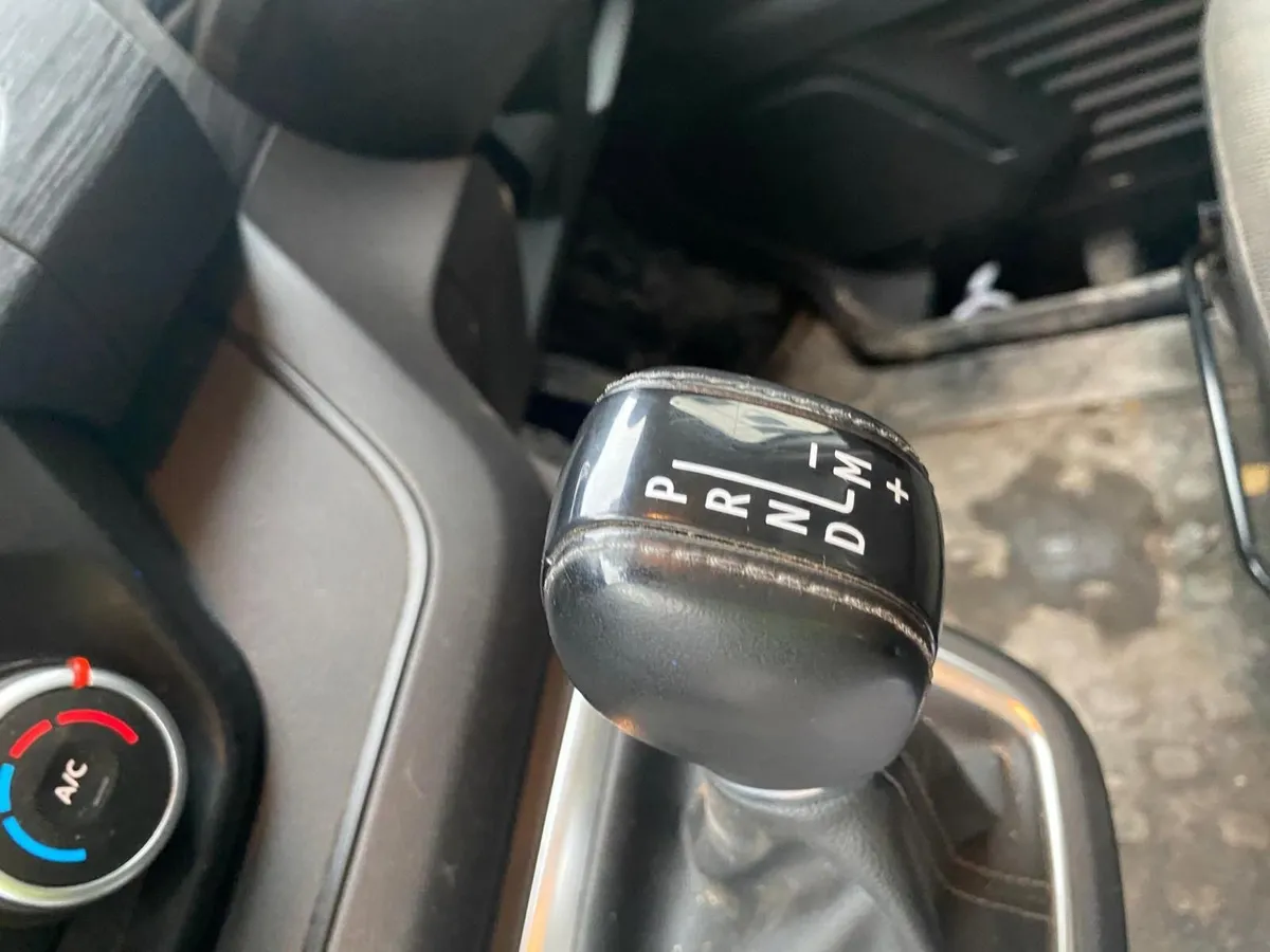 Renault Trafic 2023 - Image 4