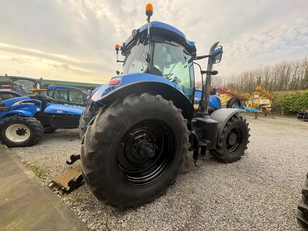 NEW HOLLAND T7.260 - Image 4