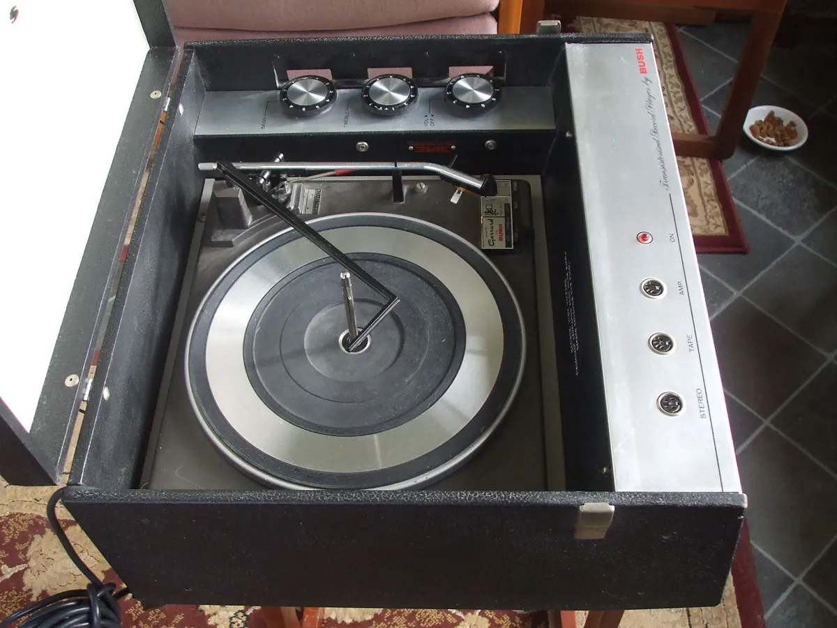 Bush Record Player ((Refurbished) - Image 4