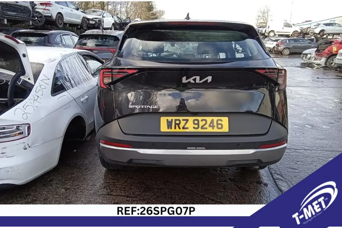 2025 KIA SPORTAGE BREAKING FOR PARTS - Image 2