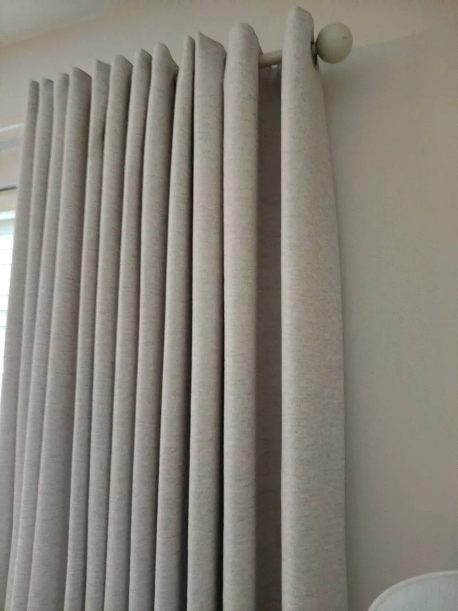 Curtains - Image 1
