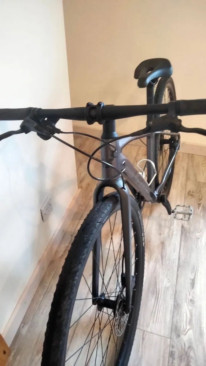 Giant Thrive LIV Ladies bike (size XS) - Image 2