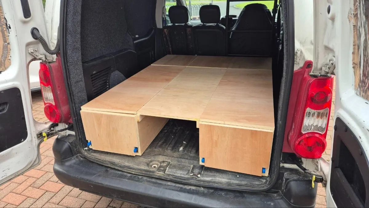 Camper conversion Berlingo 2008 - 2018 - Image 3