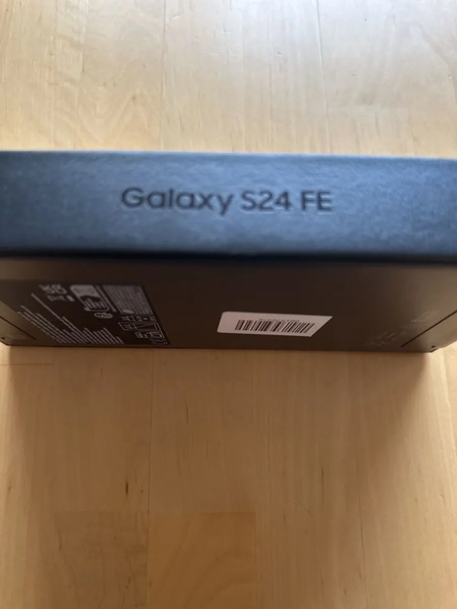 Samsung S24 FE 128gb Unlocked New Dual sim - Image 2